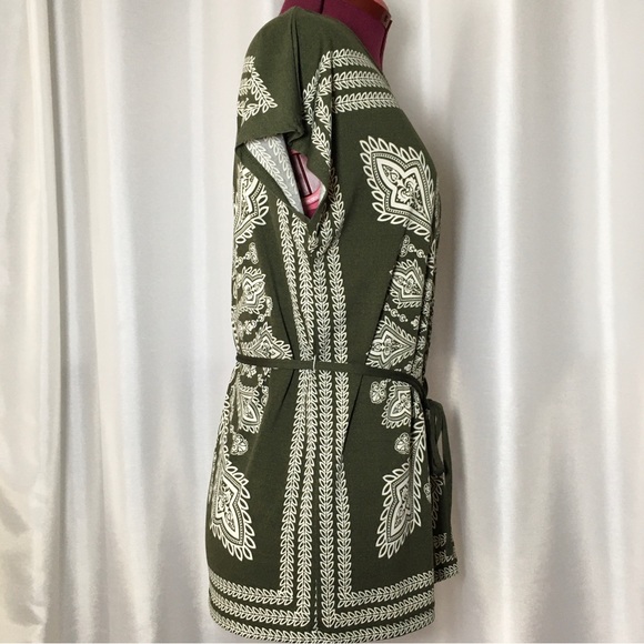 Truly Dear Ivory & Olive Green / Brown Blouse - Picture 3 of 8